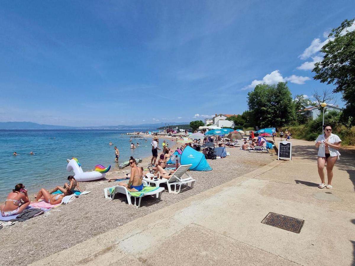 Apartment Sol Dolcevita Njivice Eksteriør bilde